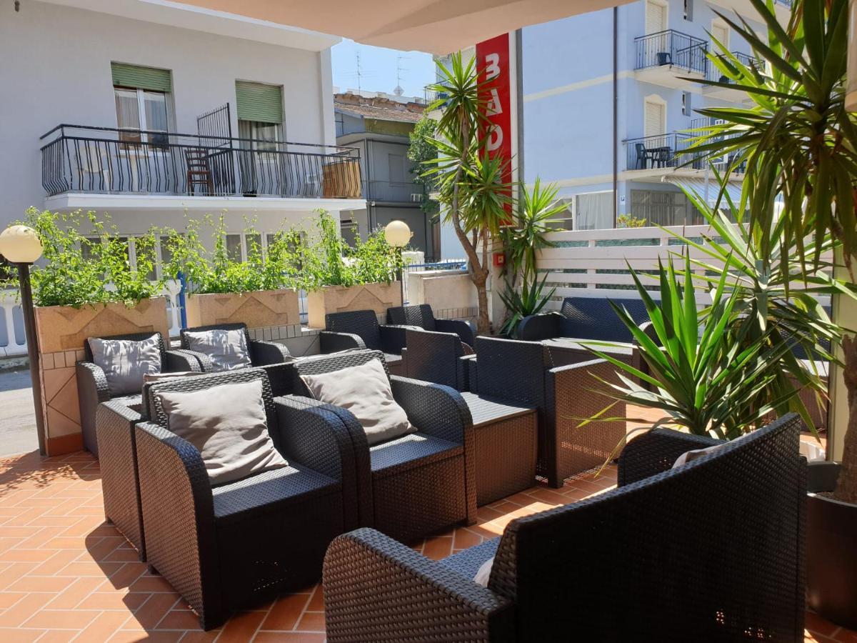 Hotel Baden Baden Rimini Ngoại thất bức ảnh