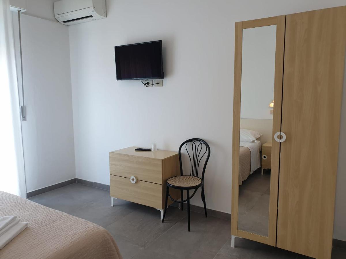 Hotel Baden Baden Rimini Ngoại thất bức ảnh