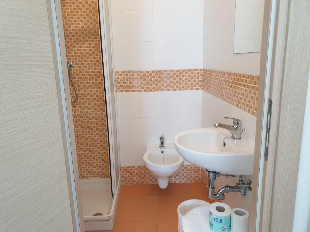 Hotel Baden Baden Rimini Ngoại thất bức ảnh